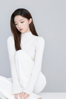 迷人的保姆免费